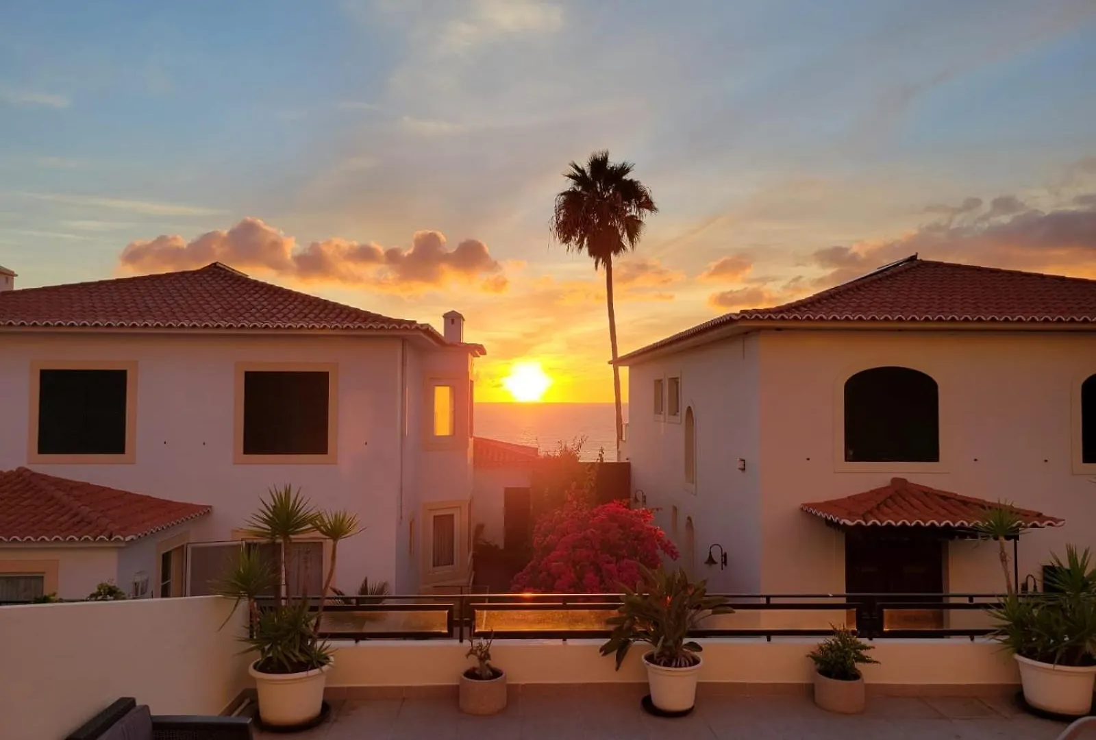 Varandas Do Sol - Private Sun Terrace Close To Natural Pools & Praia Formosa