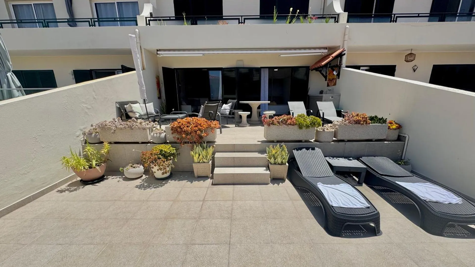 Varandas Do Sol - Private Sun Terrace Close To Natural Pools & Praia Formosa 0*, Funchal (Madeira)