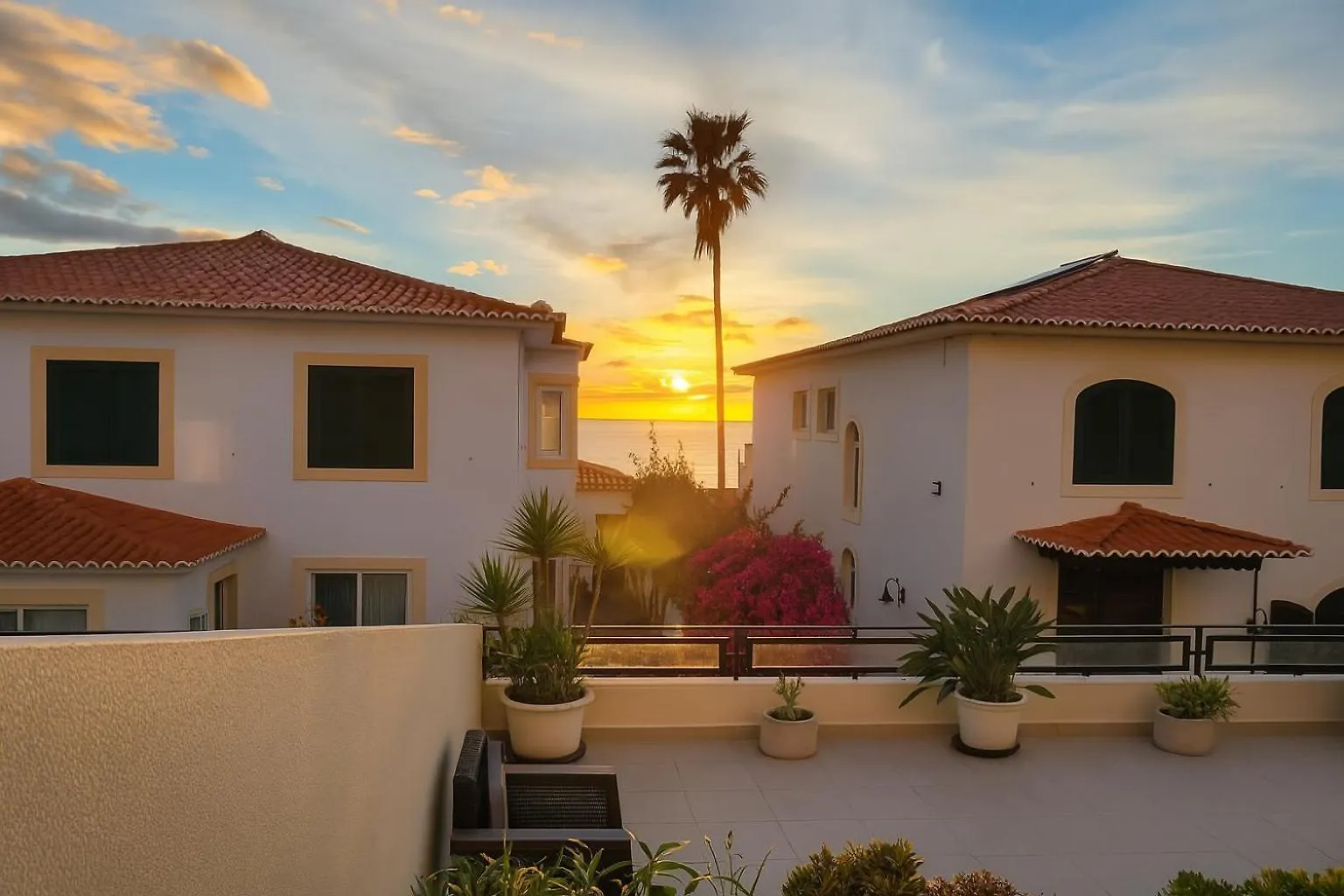 Varandas Do Sol - Private Sun Terrace Close To Natural Pools & Praia Formosa Portogallo