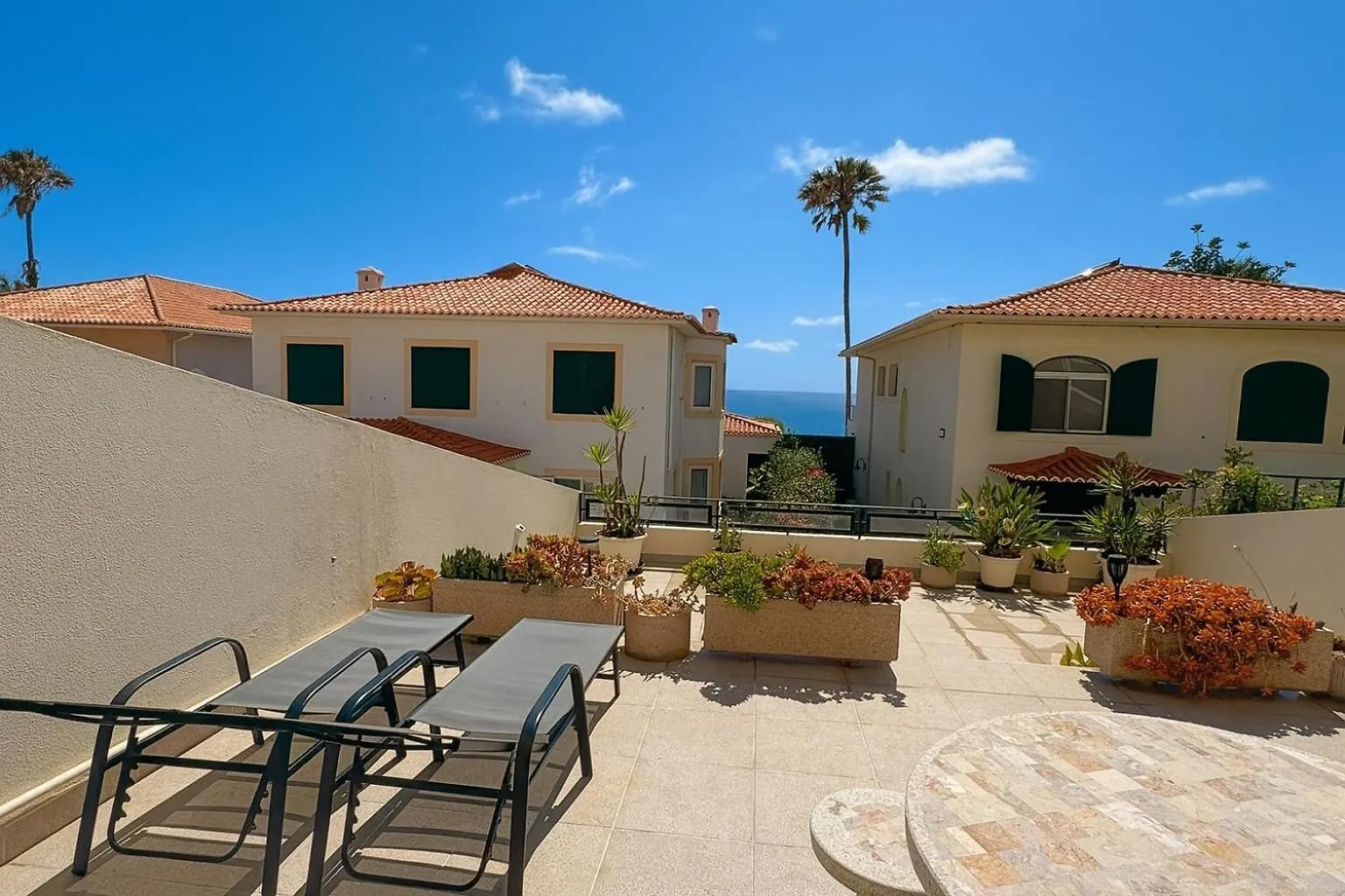 Appartamento Varandas Do Sol - Private Sun Terrace Close To Natural Pools & Praia Formosa Portogallo